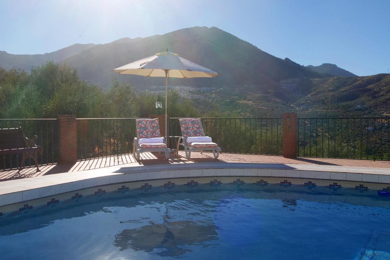 Casa Estrella De Salia Bed & Breakfast Alcaucín Dış mekan fotoğraf