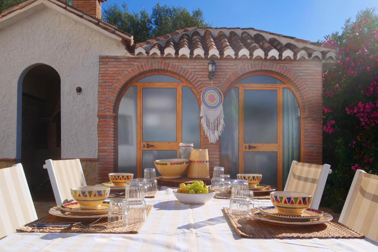 Casa Estrella De Salia Bed & Breakfast Alcaucín Dış mekan fotoğraf