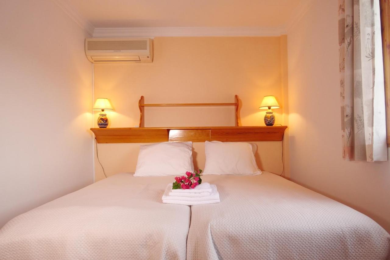 Casa Estrella De Salia Bed & Breakfast Alcaucín Dış mekan fotoğraf